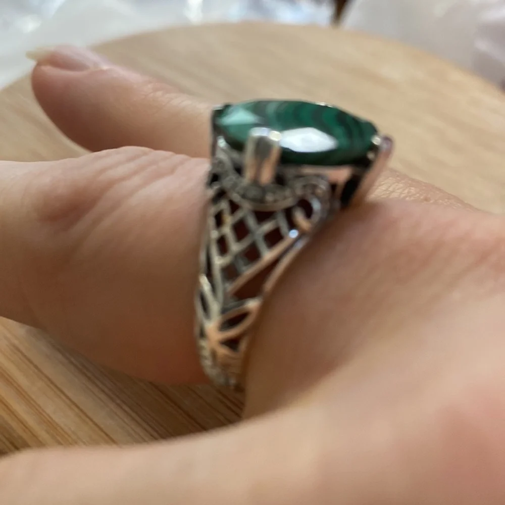 Malachite Round Sterling Silver Ring size 9 - Picture 3 of 3